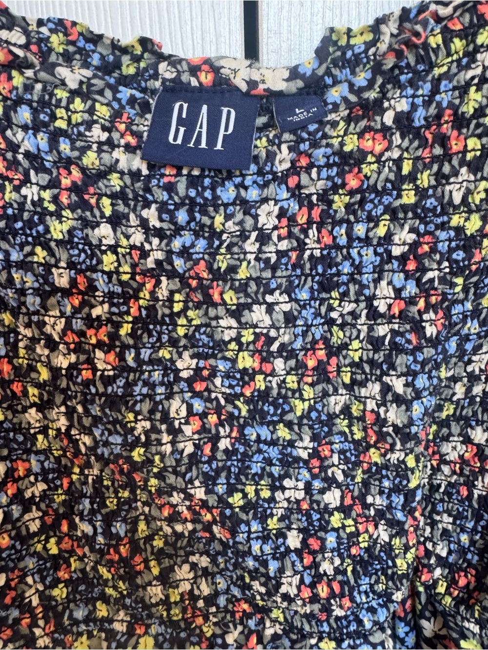 GAP Navy Floral Smocked Midi Dress - Picture 3 of 4